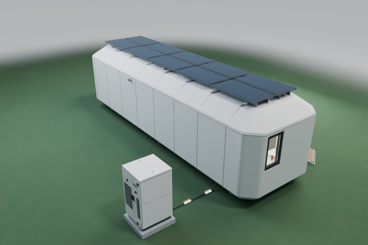 3D-Ansicht der MK I von hinten mit schematischen Solarmodulen auf dem Dach und dem Speicherschrank hinter der Wohnzelle, angeschlossen über eine Leitung von unterhalb der Wohnzelle, auf der Lichtstreifen den Stromfluss andeuten